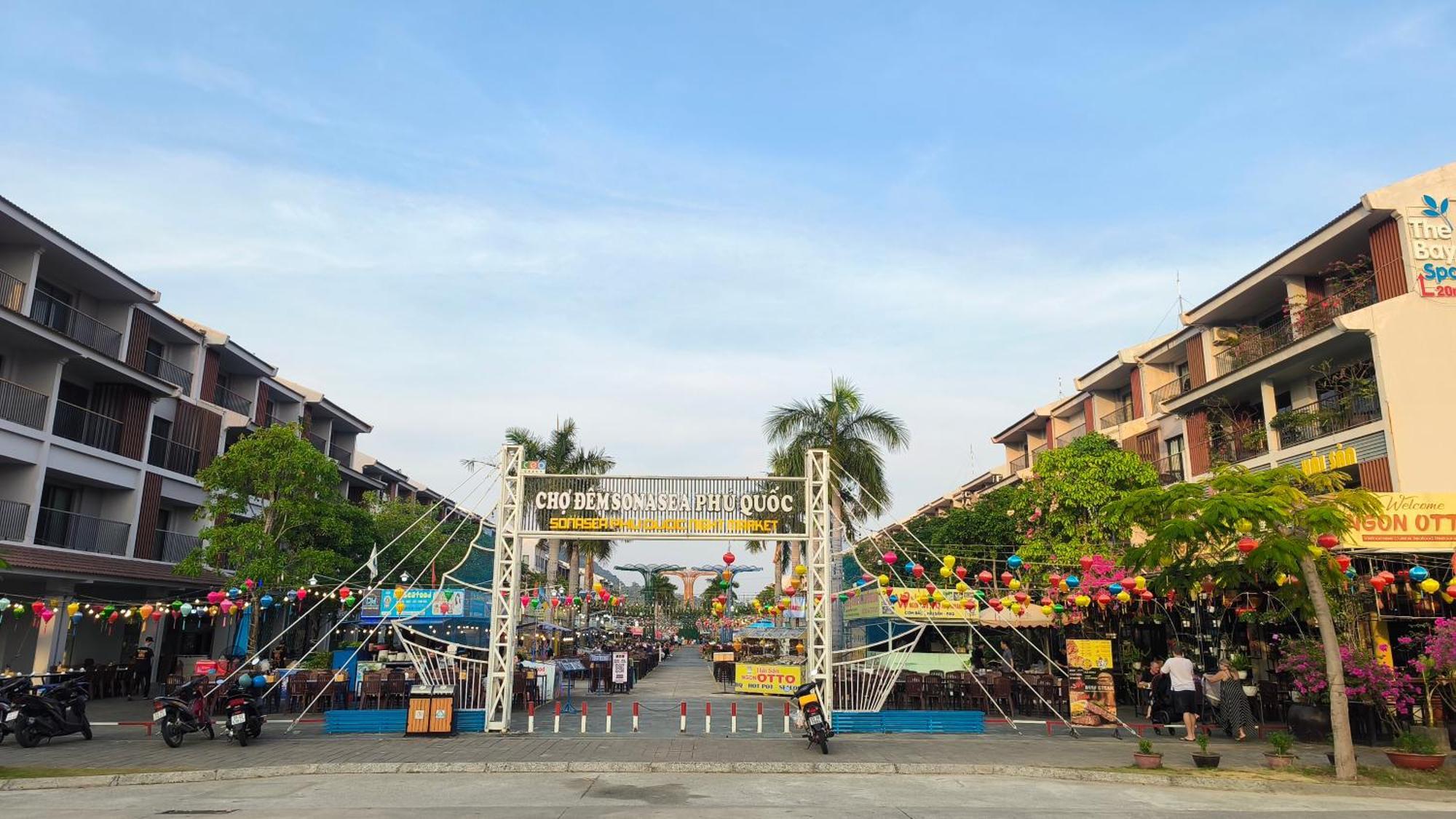 Flora Hotel Phu Quoc Exterior foto